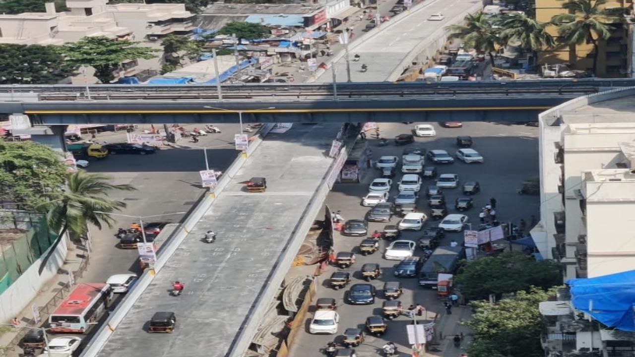 Mumbai gets new flyover near Mith Chowky in Malad 