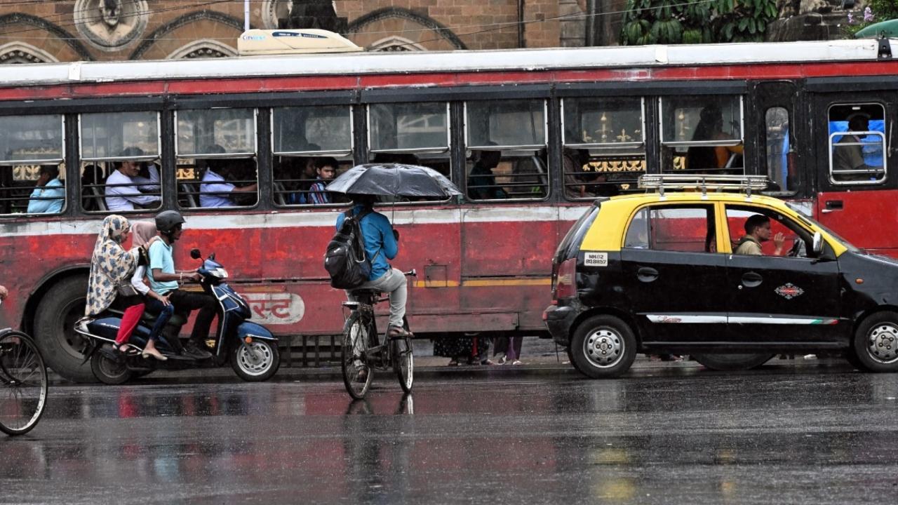 IMD predicts light rains in Mumbai; issues yellow alert for parts of Maharashtra