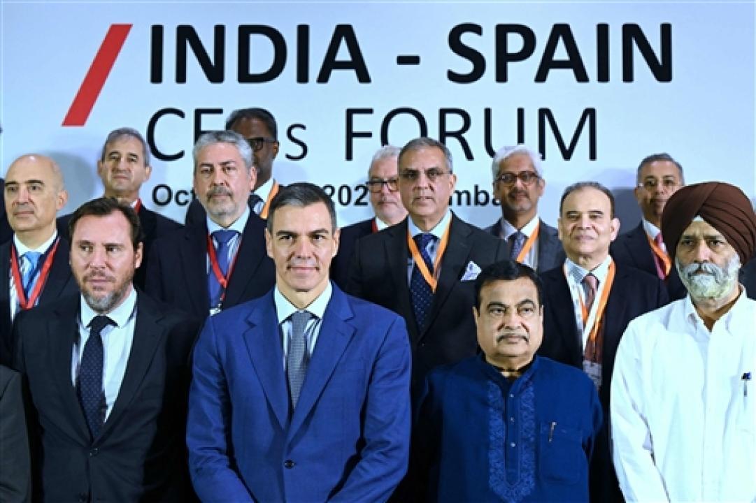 Nitin Gadkari: India aims to become the leading automobile hub by 2034