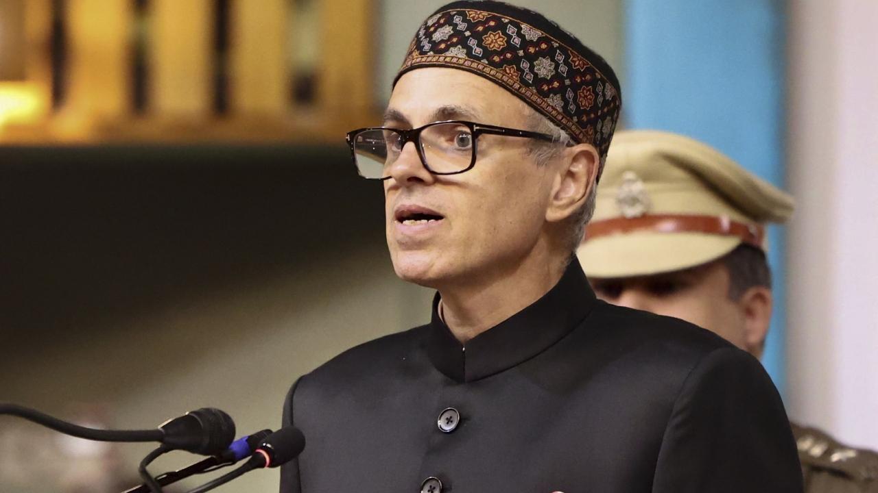 Omar Abdullah takes oath as the Chief Minister of Jammu and Kashmir in Srinagar. Pics/PTI