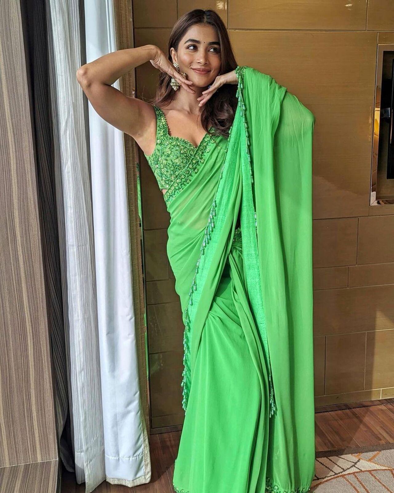 The actress sure knows how to style monotone sarees