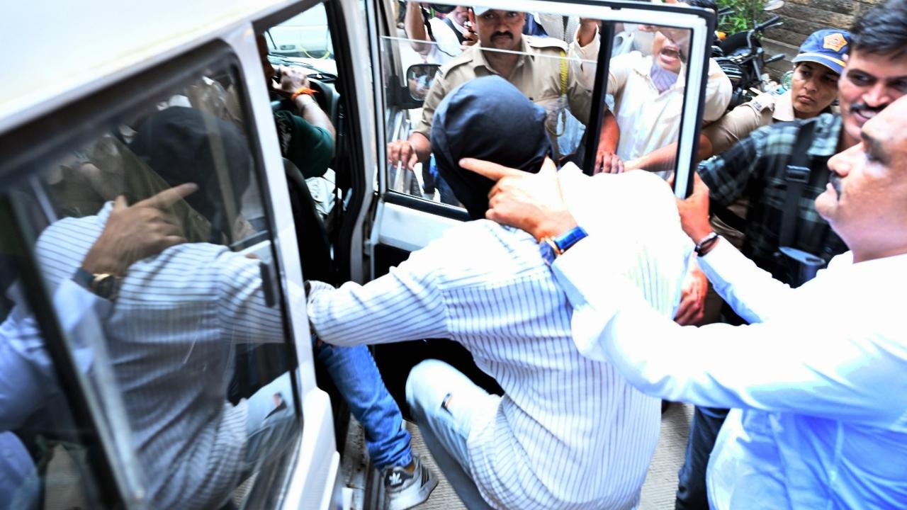 They informed the court that Pravin Lonkar has to be taken to Uttar Pradesh, Rajasthan and Bihar for further probe into the case and hence his custody was required