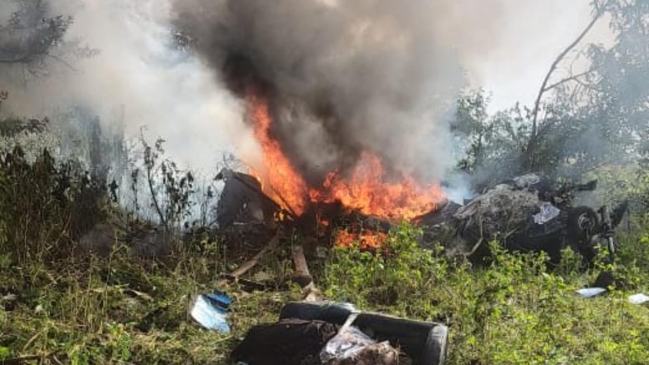 The helicopter belonging to the Delhi-based Heritage Aviation took off from the Oxford County Golf Course helipad here and was heading to Juhu in Mumbai when it crashed at 7.40 am, police said