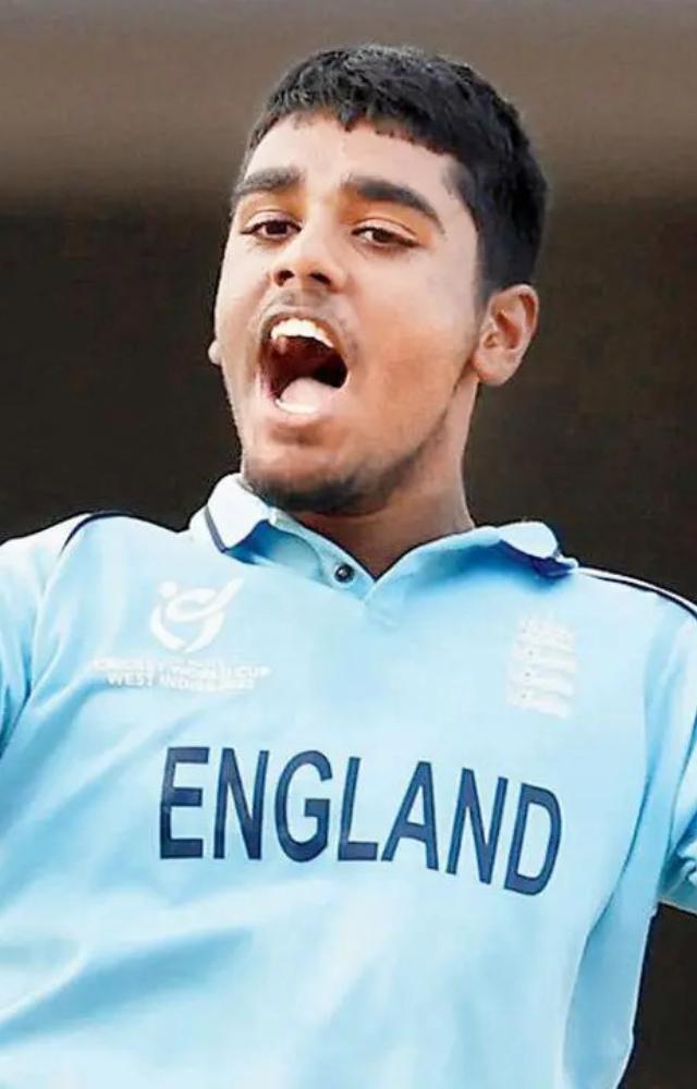 England pick Ahmed for deciding PAK Test