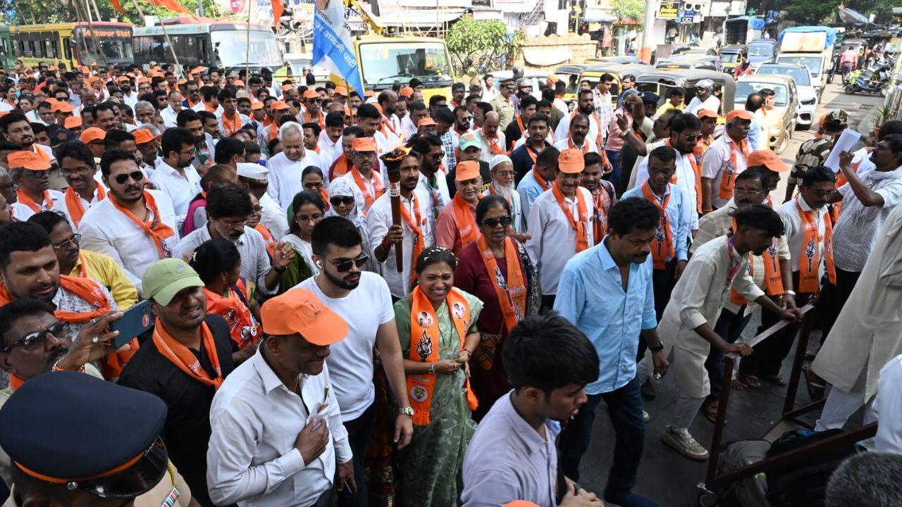 Shiv Sena (UBT) candidate Rituja Ramesh Latke held a rally before officially filing her nomination for the upcoming Maharashtra Elections 2024. 