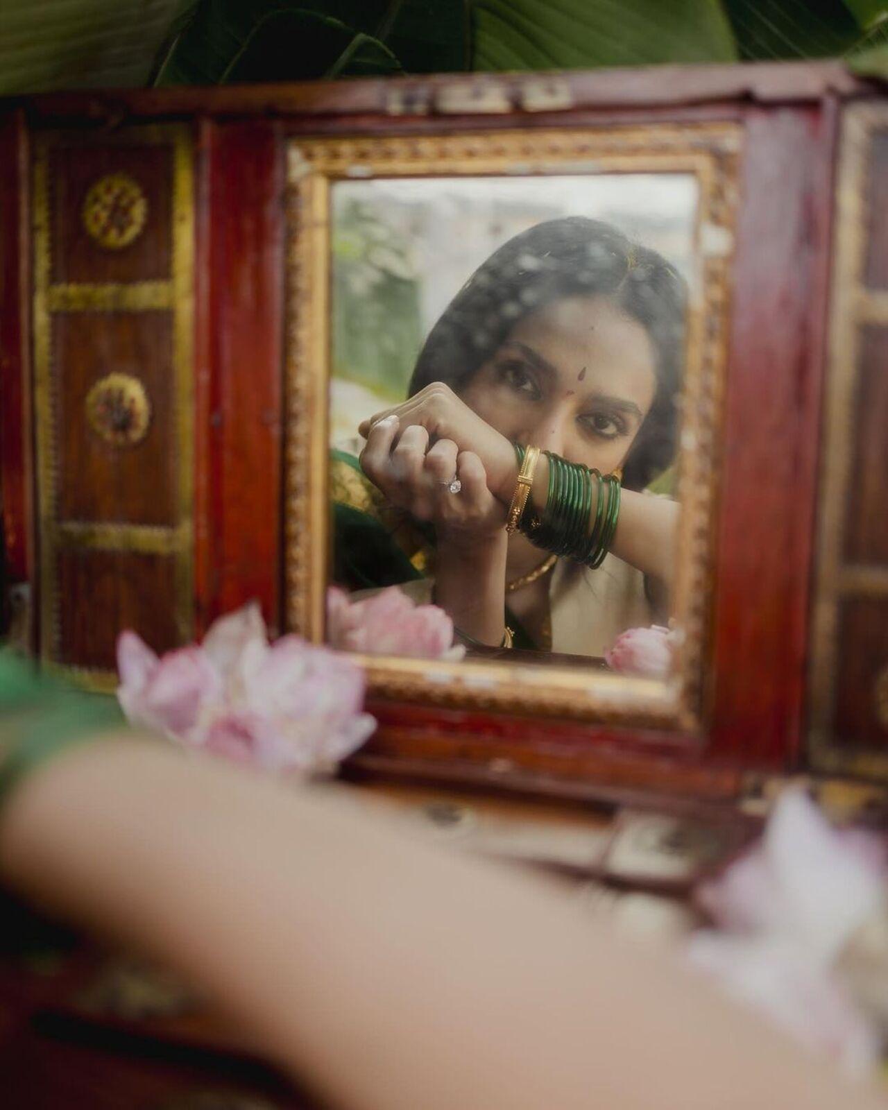 It is a ritual that is followed in the Telugu speaking states of Andhra Pradesh and Telangana which marks the beginning of wedding festivities. It is held after the engagement ceremony and before the haldi