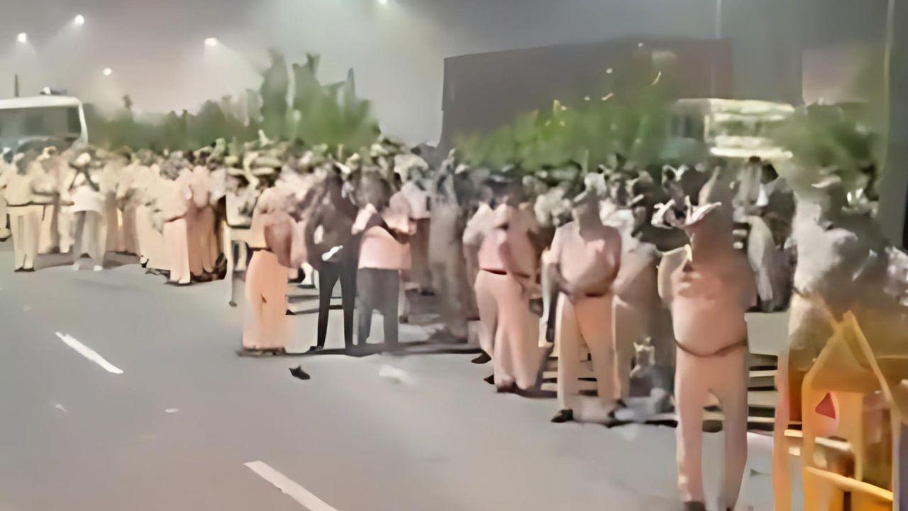 According to Wangchuk, around 1,000 police personnel were deployed at the Delhi border. He also mentioned that heavy security was stationed at Ladakh Bhawan in Delhi and areas where Ladakhi students reside.