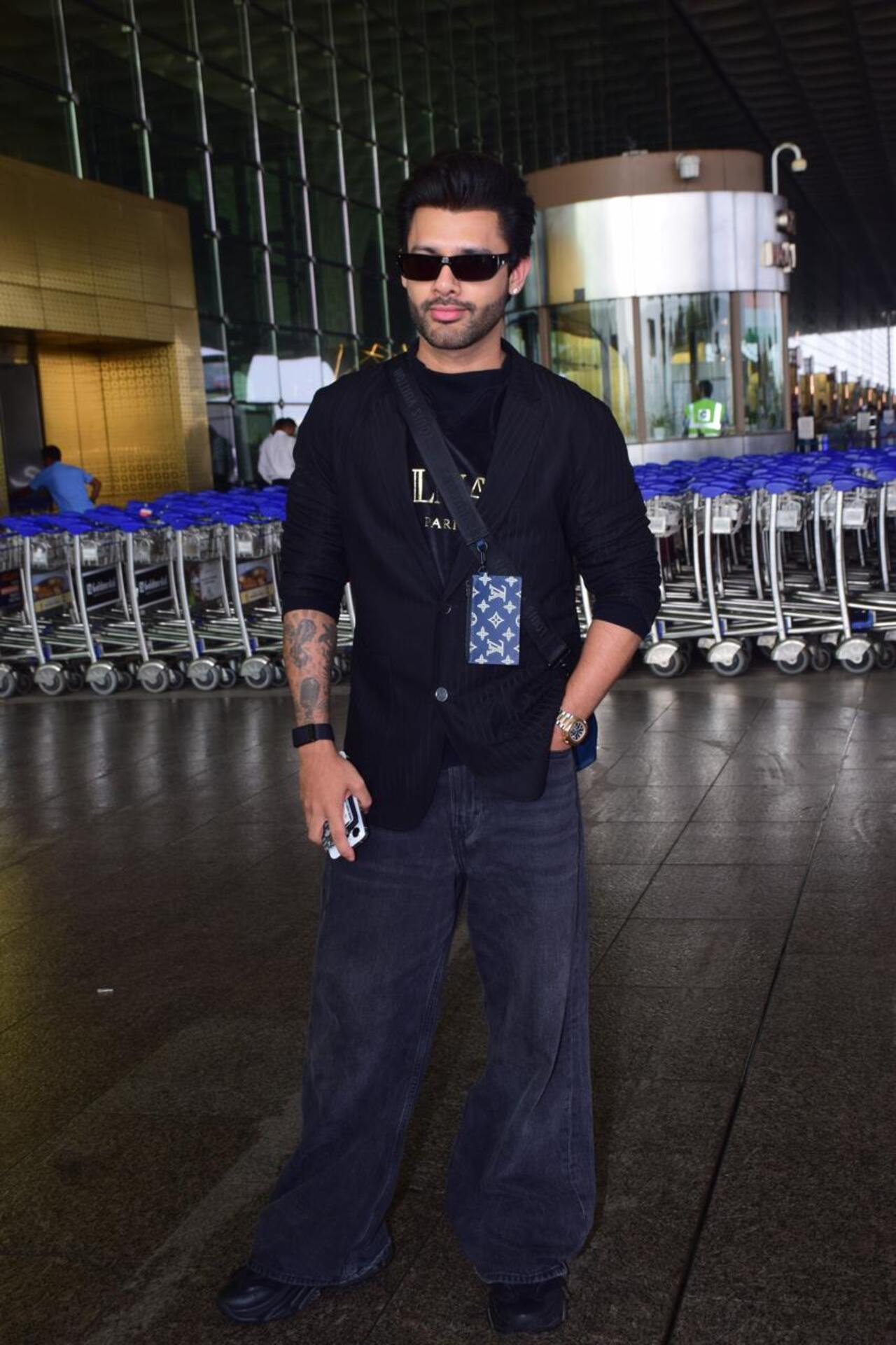 Singer Stebin Ben was spotted in a casual avatar at the airport.