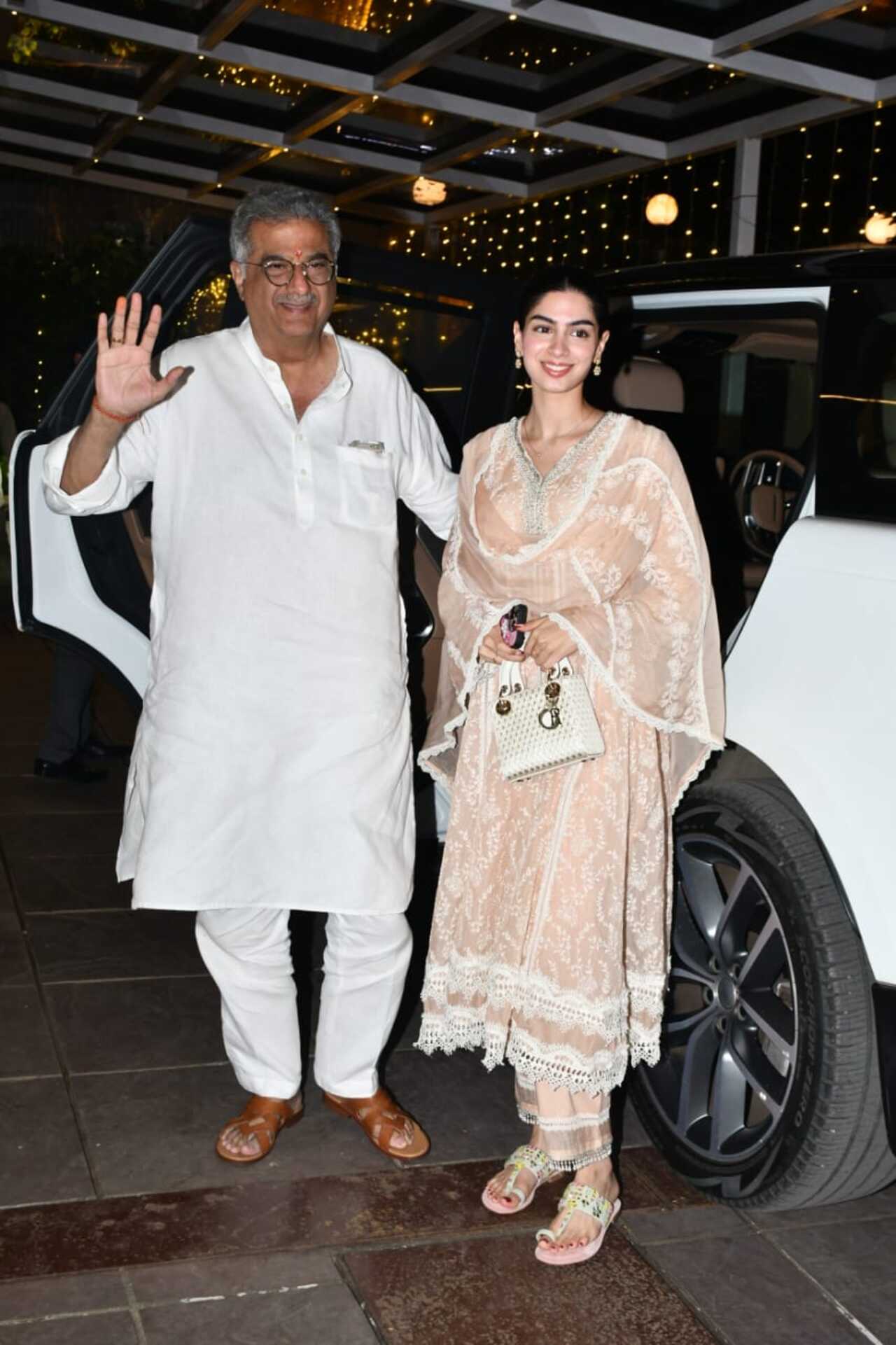 The sisters were joined by their father and film producer Boney Kapoor.