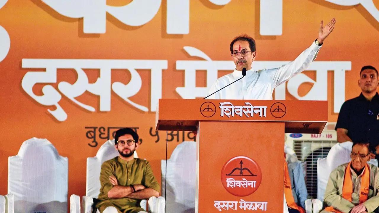 Mumbai Police issues advisory for motorists ahead of Shiv Sena (UBT) Dussehra rally, check diversions
