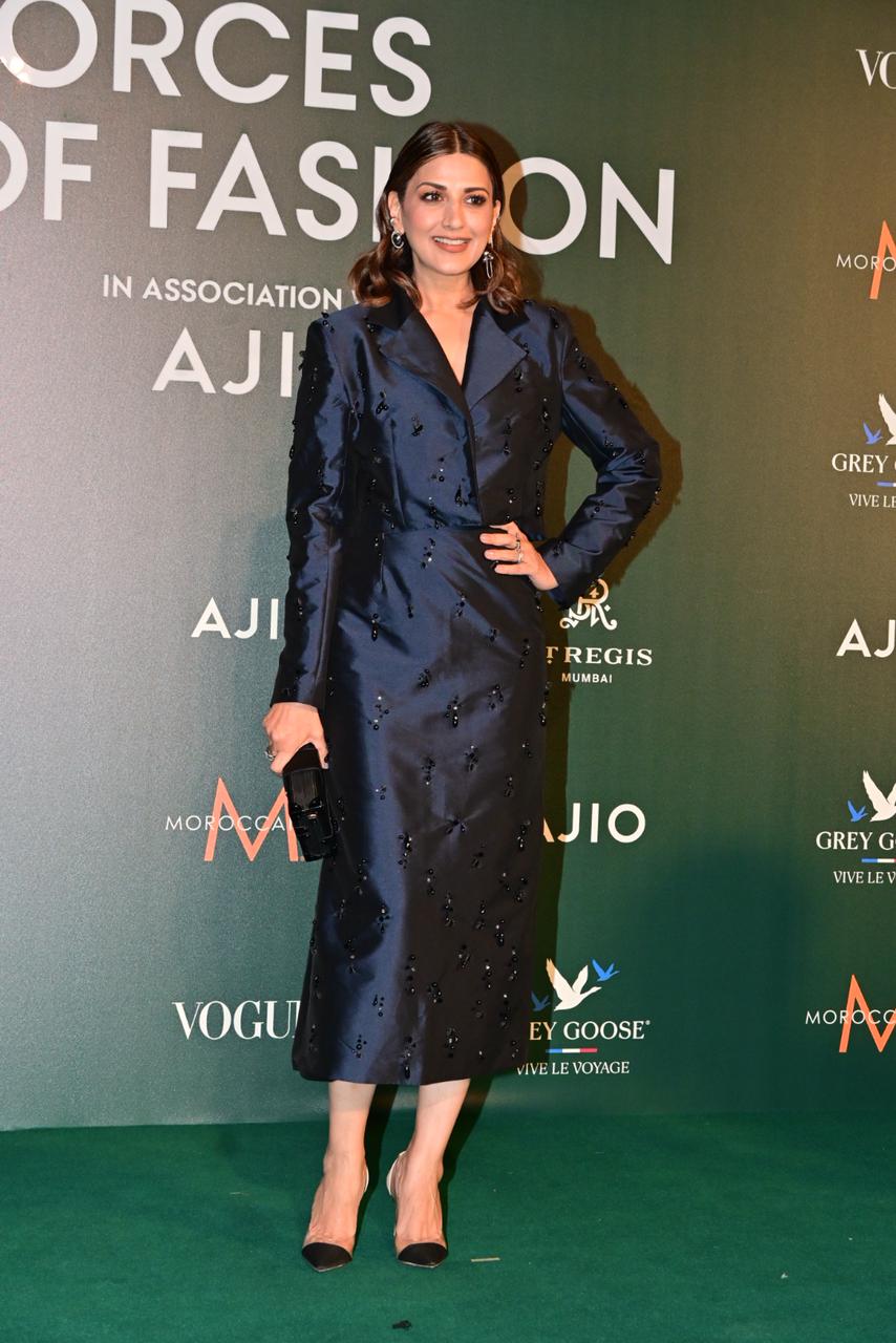 Sonali Bendre went for pure chic vibes at the fashion event in Mumbai