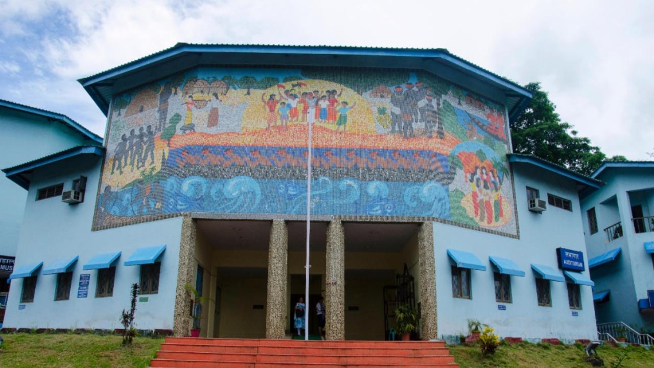 Anthropological Museum
Interested to know more about the tribes of Andaman and Nicobar Islands? Anthropological Museum details the cultures and lives of the island’s tribes like the Jarawas, Andamanese, Onges, Sentinelese and more. (Pic: Incredible India)