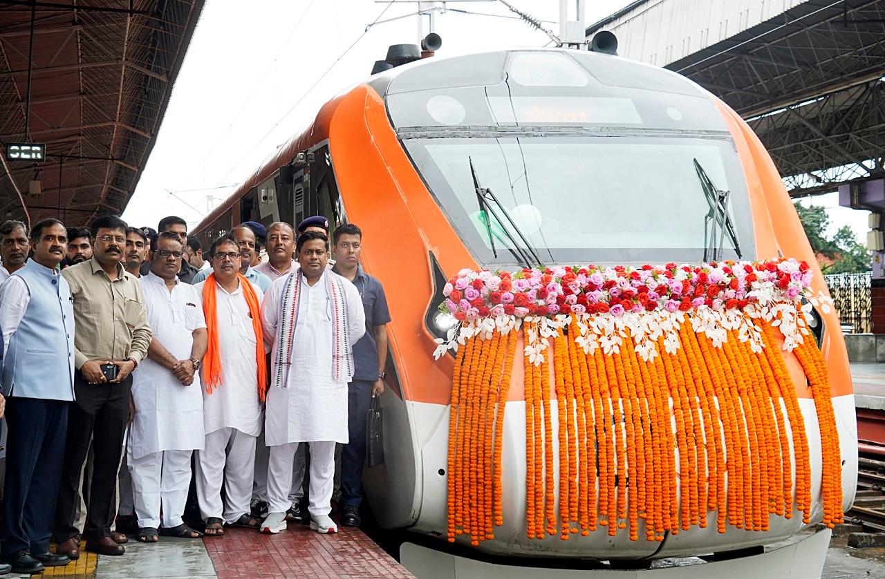 Coal and mines industries in Dhanbad, jute industries in Kolkata, iron & steel allied sector in Durgapur will also get a major boost, the statement added