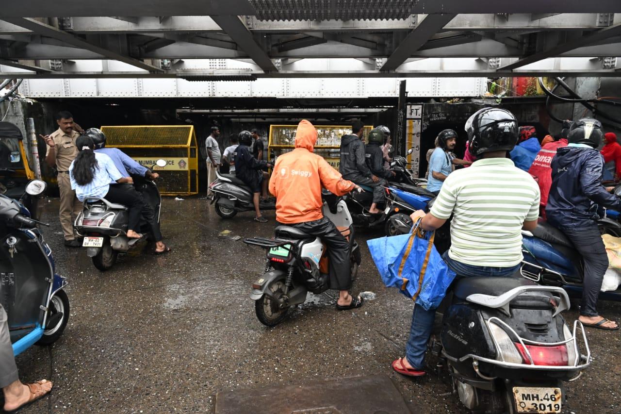 The weather department, in its latest Mumbai weather update, has predicted a 