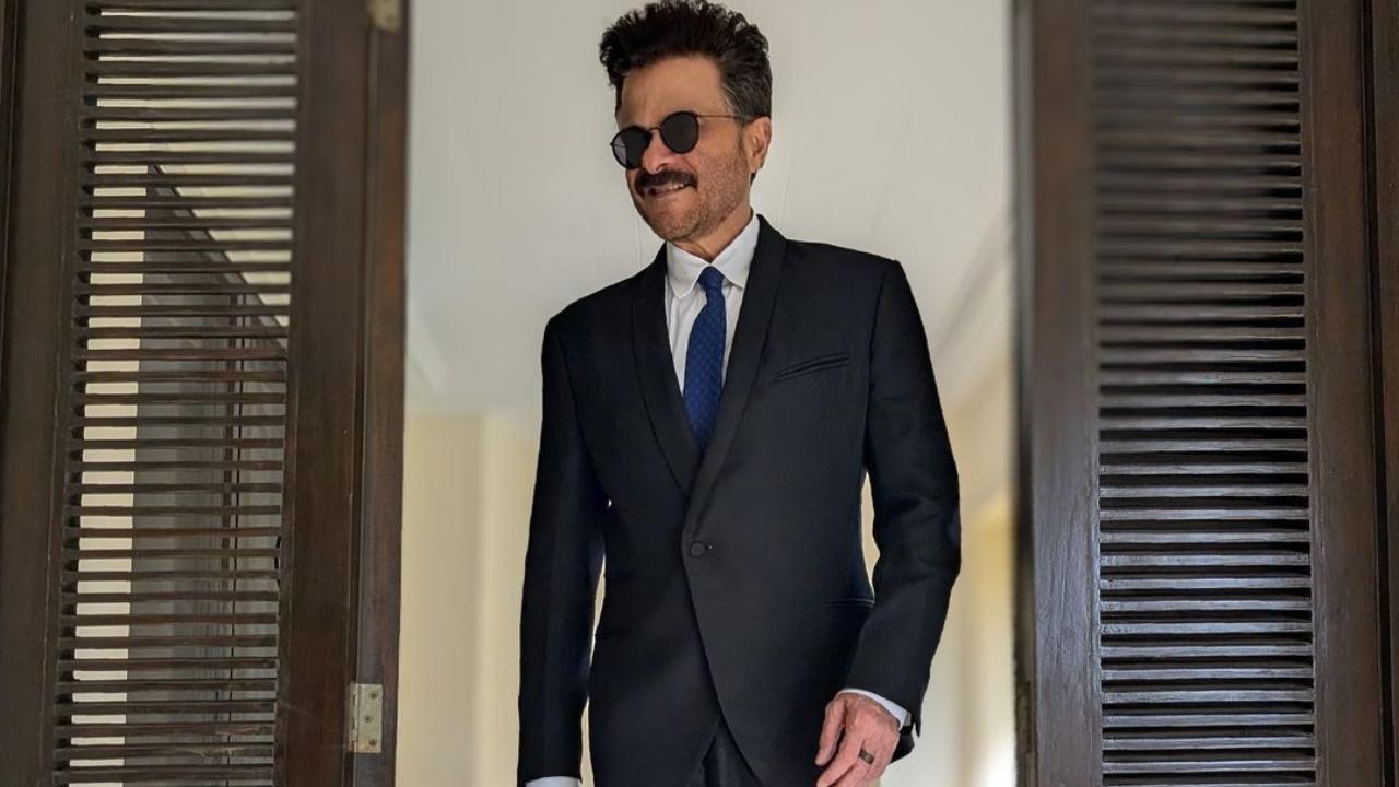 Anil Kapoor adds a touch of nostalgia to his look, flaunts vintage tie