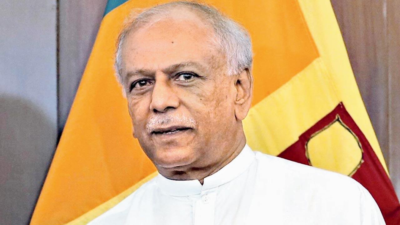 PM Gunawardena resigns 