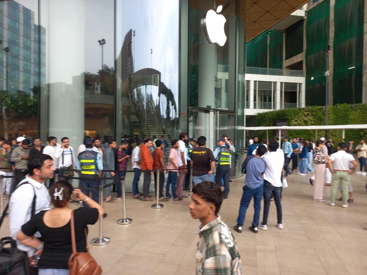 A huge crowd gathered outside the Apple store at Mumbai's BKC, visibly excited to purchase the new iPhone 16, which boasts advanced features that enhance user-friendliness