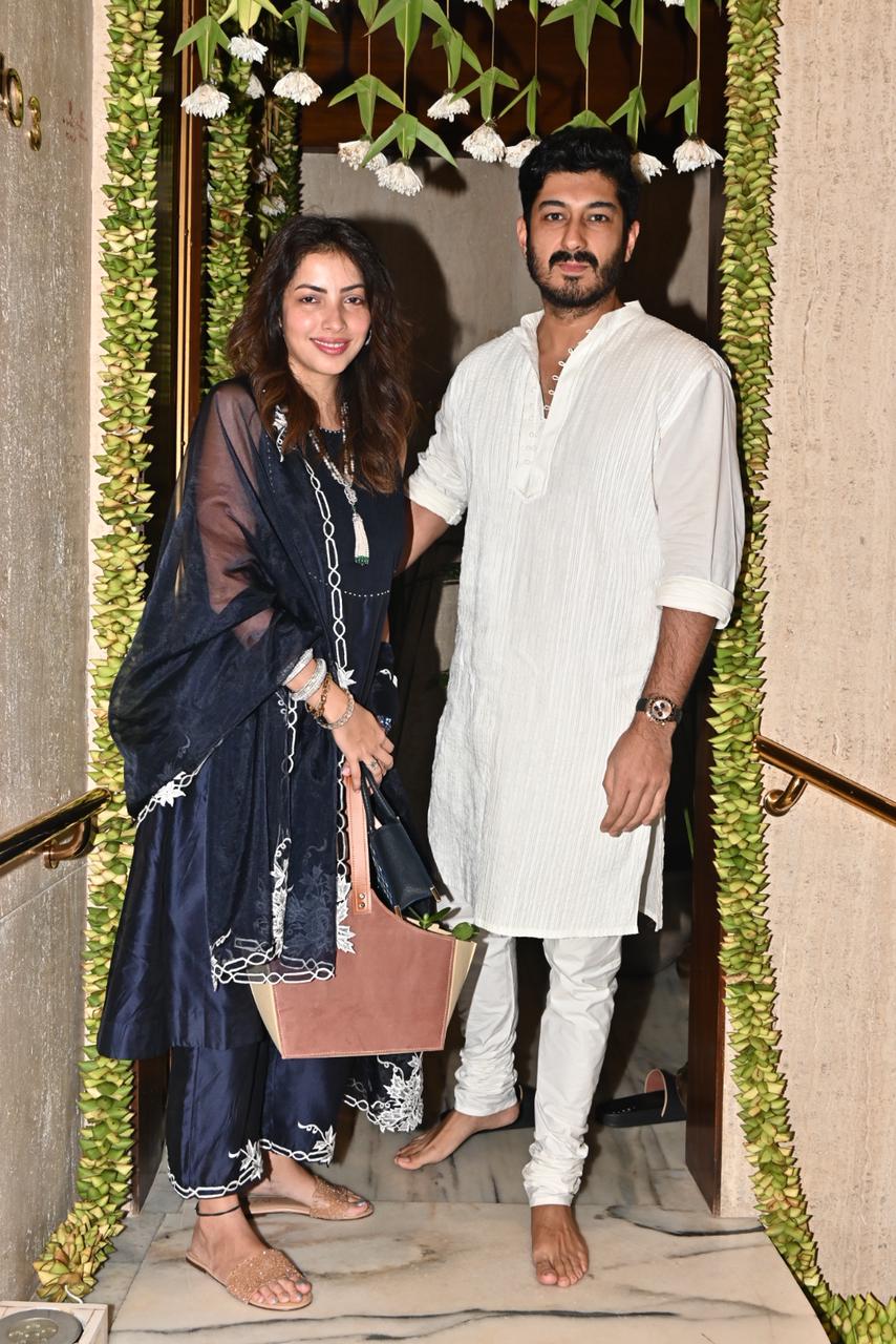 Mohit Marwah was clicked at Manish Malhotra's residence with his wife