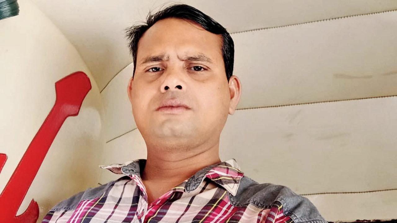 Mumbai: Caretaker assaults paralysed senior citizen