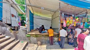 Mumbai: Rent controversy leaves Bandra fair stalls empty