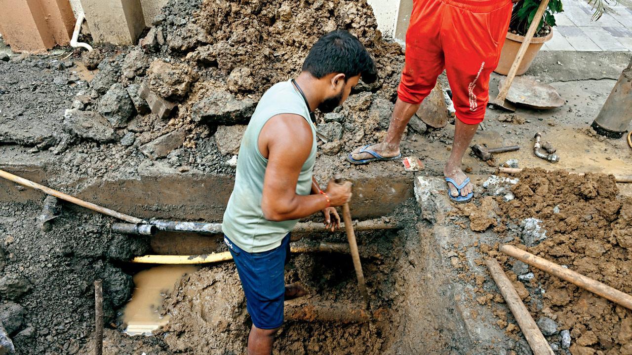 Mumbai: We’re still not sure our water is safe to use, say Bandra residents
