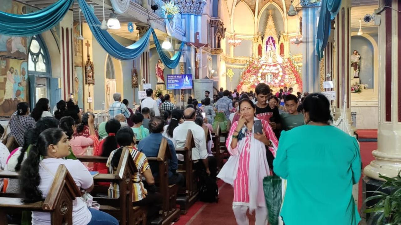 Every year, Mumbaikars, who are followers of every religion, come to visit Mount Mary Church during Bandra Fair to pray and seek the help and blessings of Mother Mary.