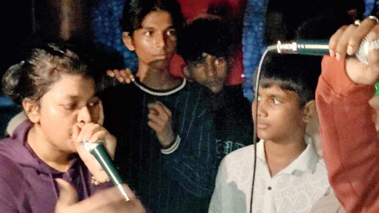 Sadhana Tewde (left) shows off her skills during the cypher at Vikhroli