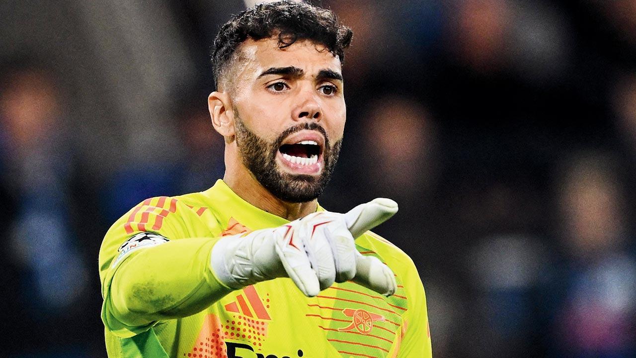 Raya’s double save rescues Arsenal