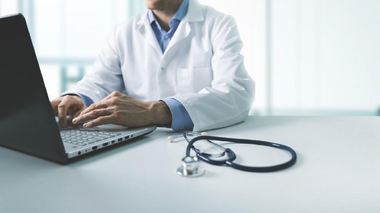 Indian-origin man fined for cussing at police officers, doctor in Singapore