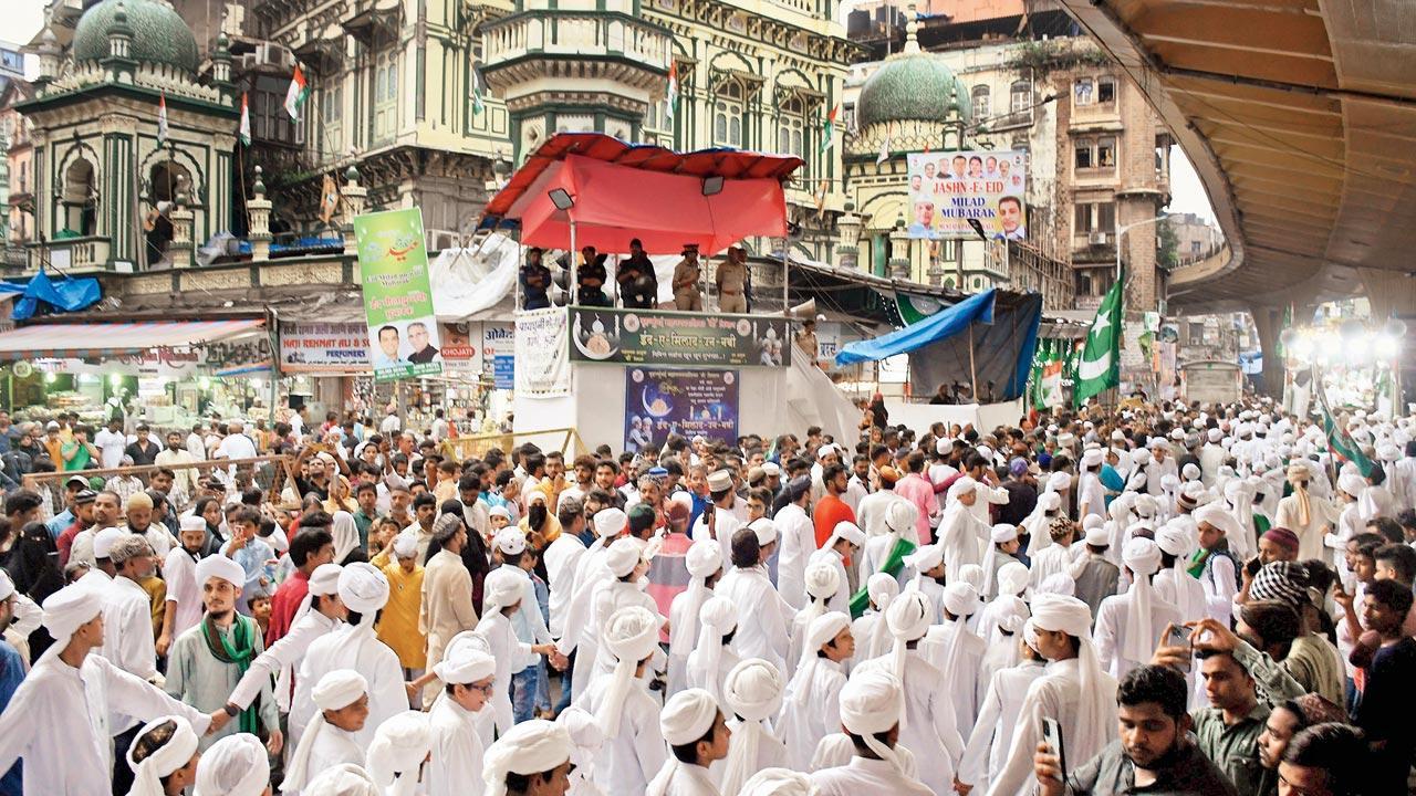 Mumbai: Eid procession shifted to ensure peaceful Ganesh festivities