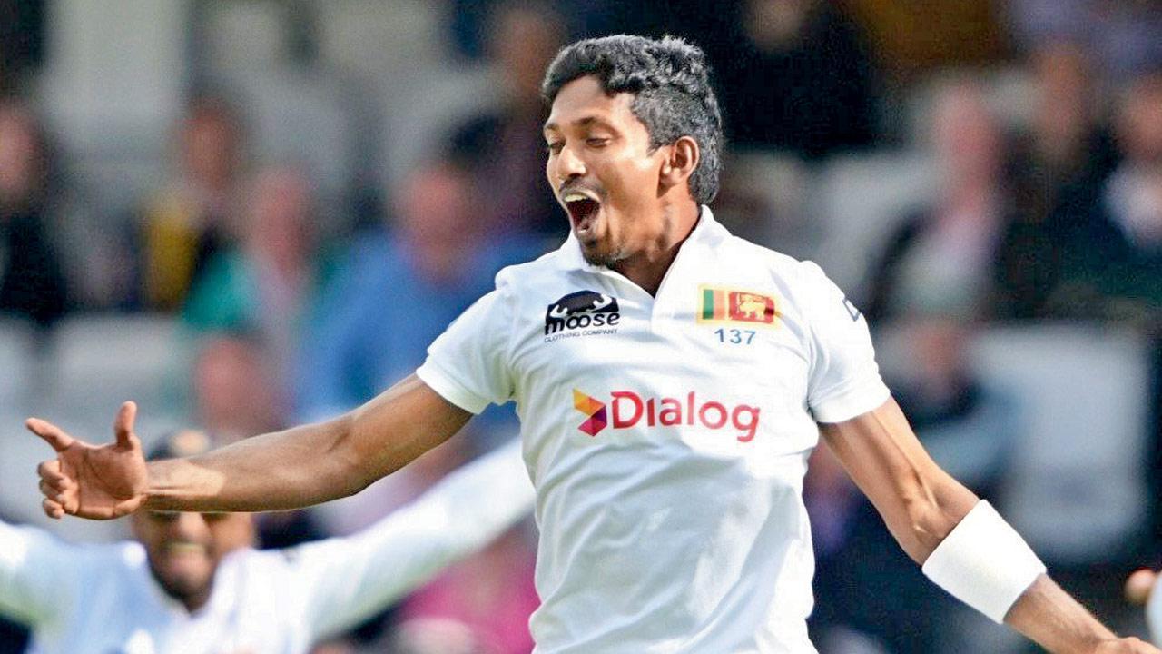 Smith hits back after England collapse against Sri Lanka
