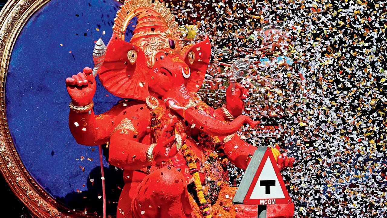 Farewell, Bappa: Mid-Day's lensmen frame the emotion