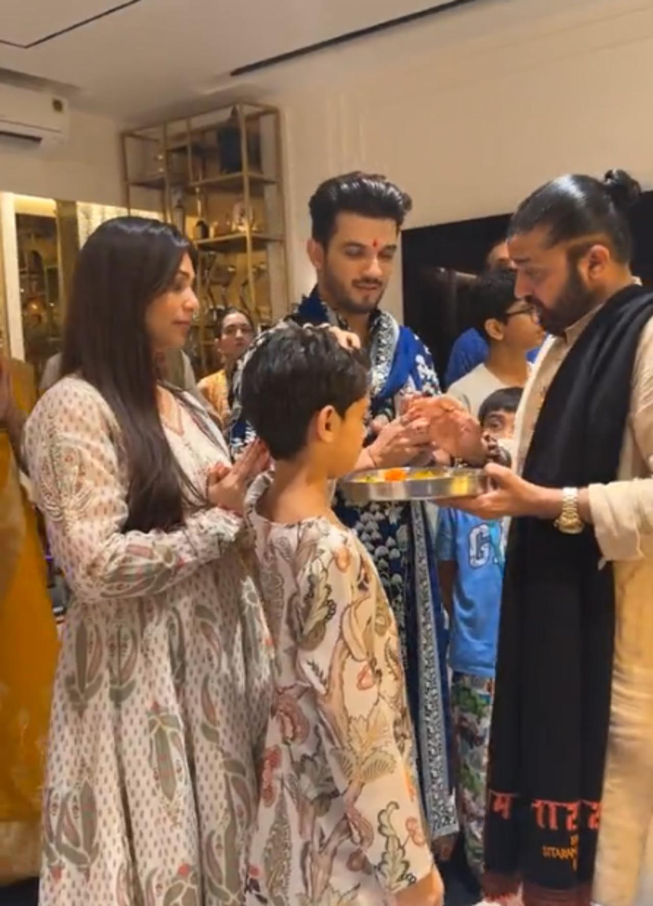 Arjun too welcomed Ganpati Bappa for only one and half day