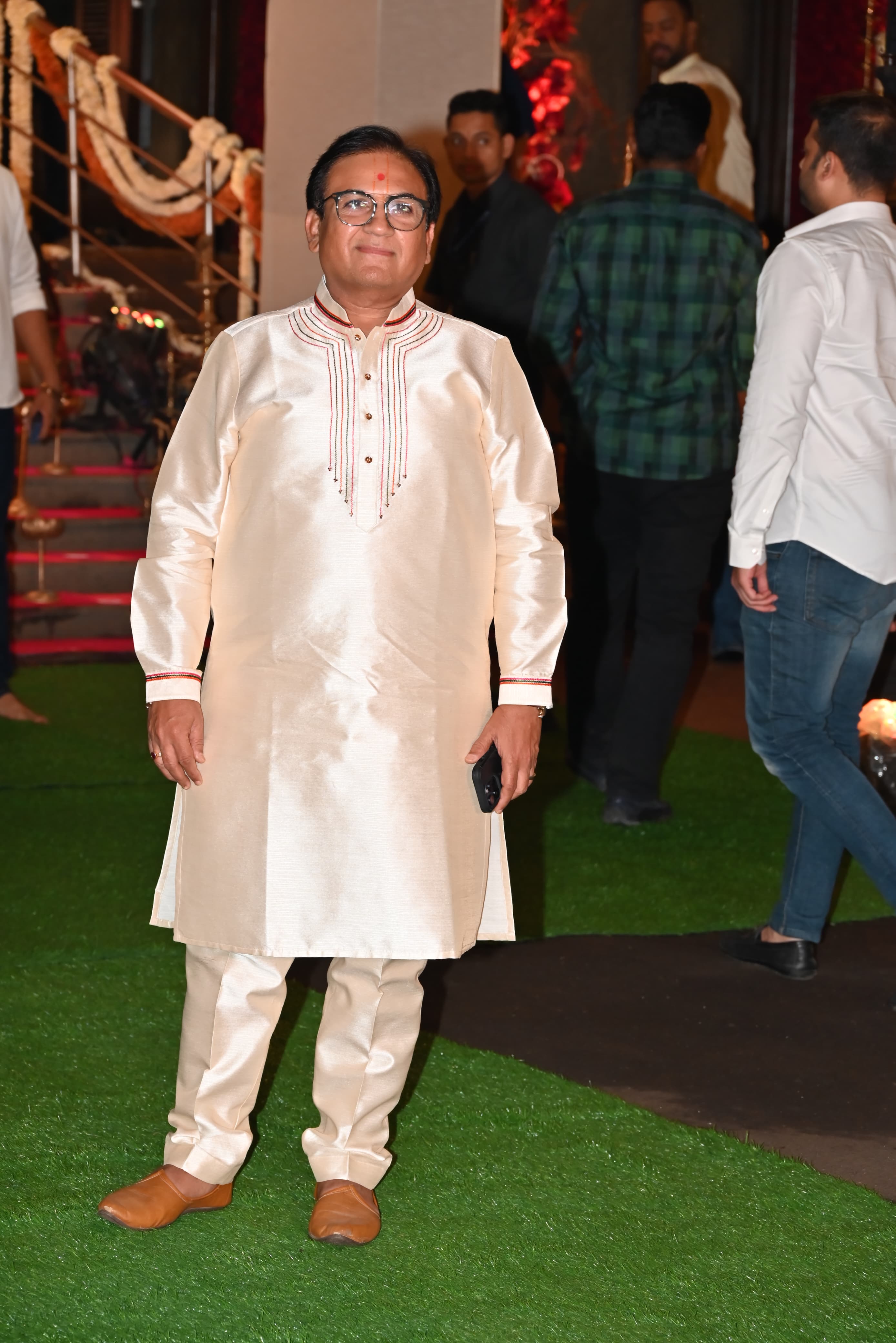 Dilip Joshi aka Jethalal too visited Eknath Shinde's residence for a grand Ganpati celebration