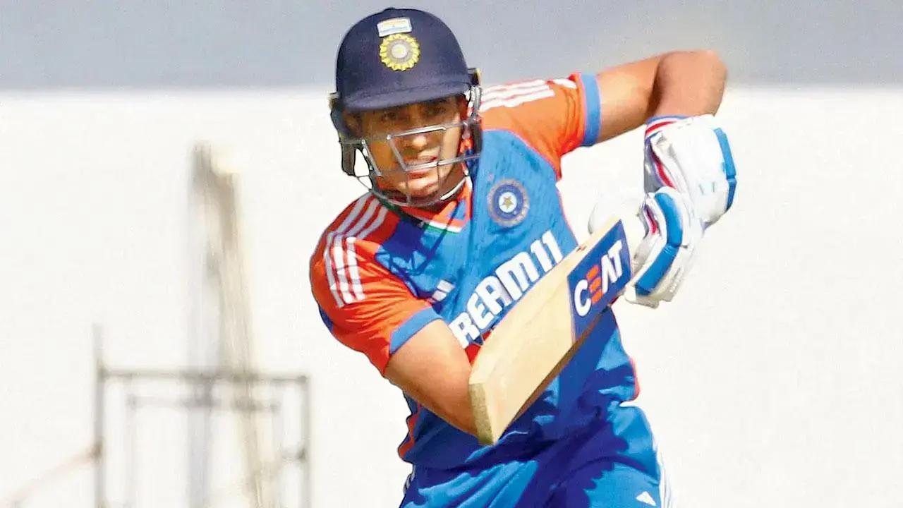On January 18, 2023, in the ODI match against New Zealand, Team India's sensation batsman Shubman Gill delivered one of his most iconic 50-over format knock. Facing 149 deliveries, the right-hander accumulated 208 runs against the 