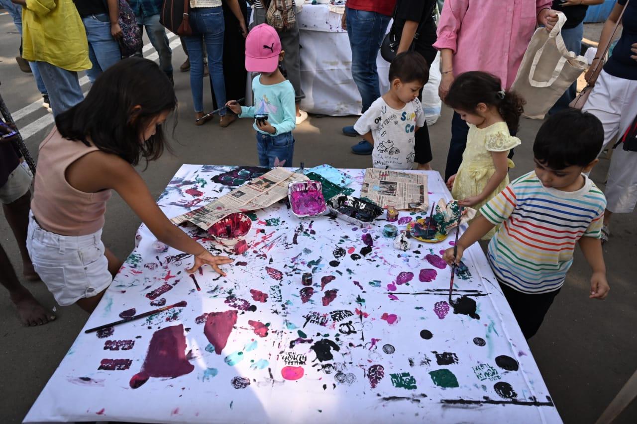Spearheaded by the SRMD Youth Wing, with the support of the Mumbai Police, BMC, BEST, and the Lodha Foundation, this initiative seeks to transform the recently refurbished street at Shrimad Rajchandraji Marg, near Opera House, Charni Road, into an immersive and experiential space for citizens
