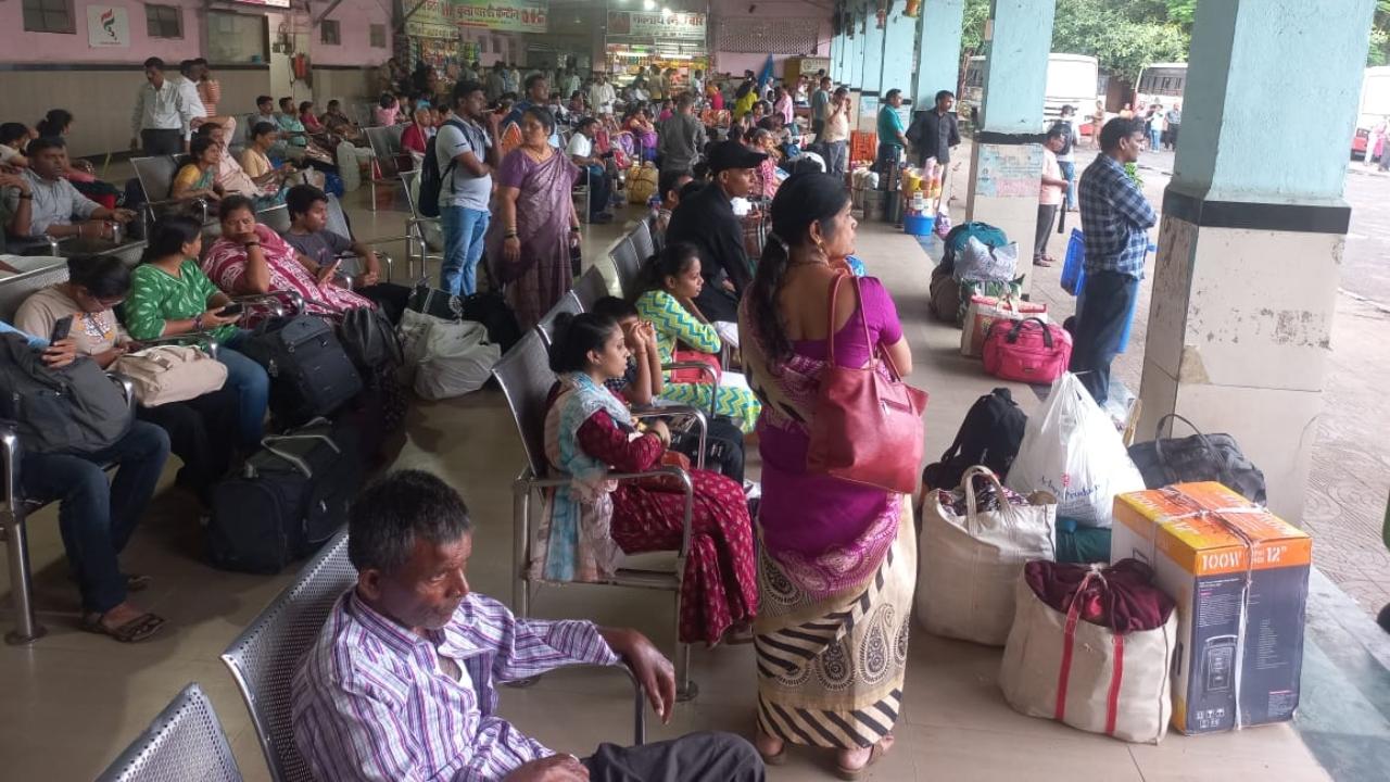 Besides, the government has acceded to trade unions' other demands like providing clean toilets for women employees and concretisation of bus depots, Samant informed