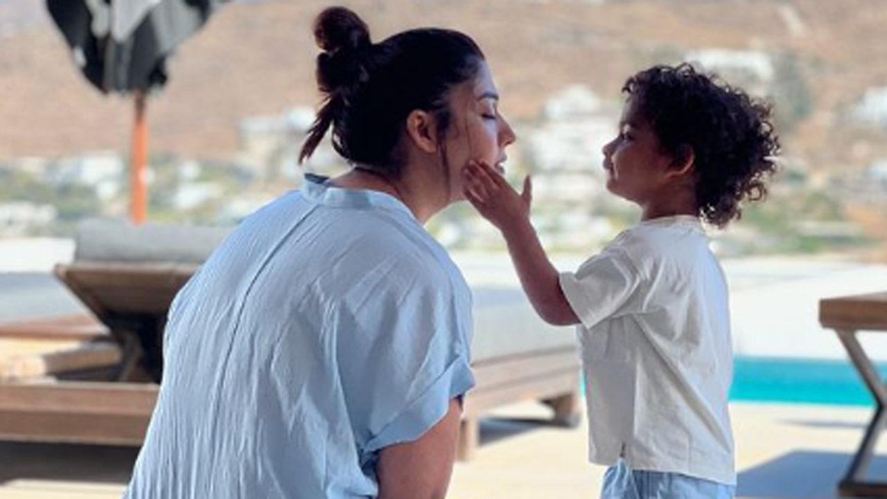 Nayanthara shares candid moments with her son in Greece, see pics
