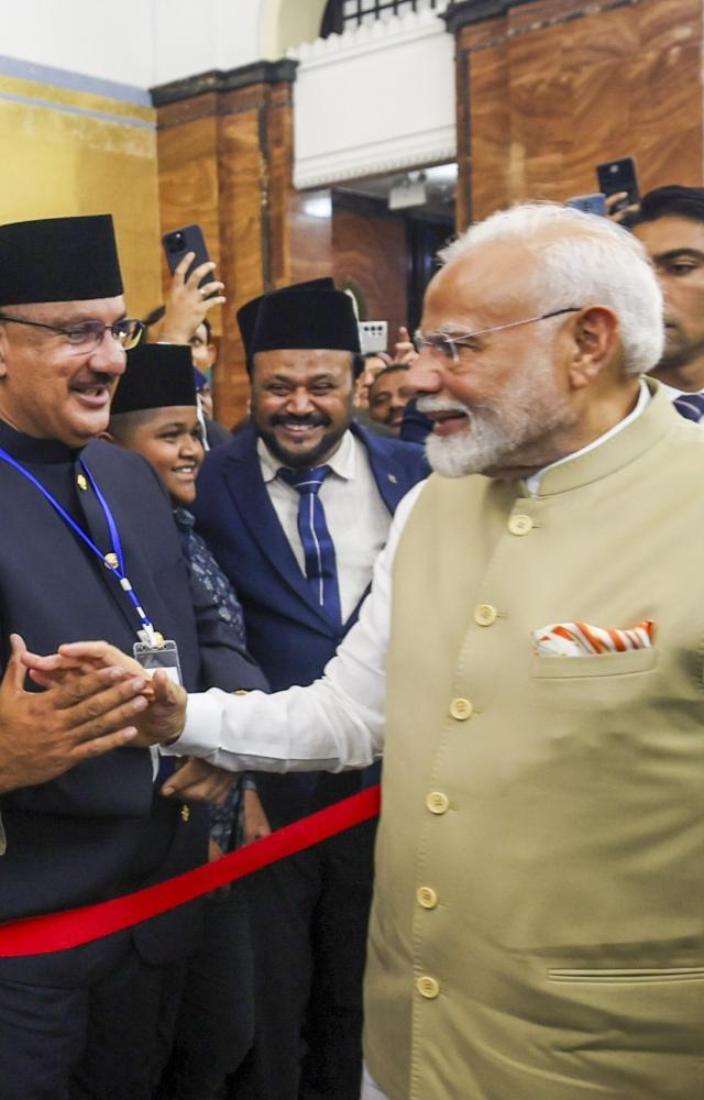As a special gesture, PM Modi was received by Crown Prince Al-Muhtadee Billah at the airport