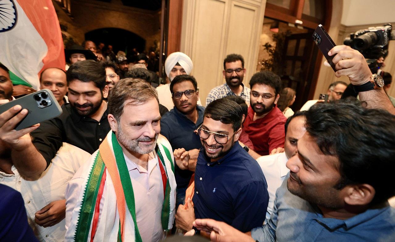 Rahul Gandhi expressed his anticipation for engaging in meaningful discussions to strengthen the bond between the two nations. He was greeted with bouquets and performed aarti upon his arrival in the US
