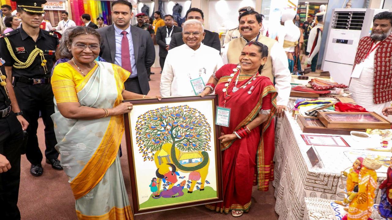 President Droupadi Murmu at the state government's Mrignayani Textile Emporium in Indore on Wednesday