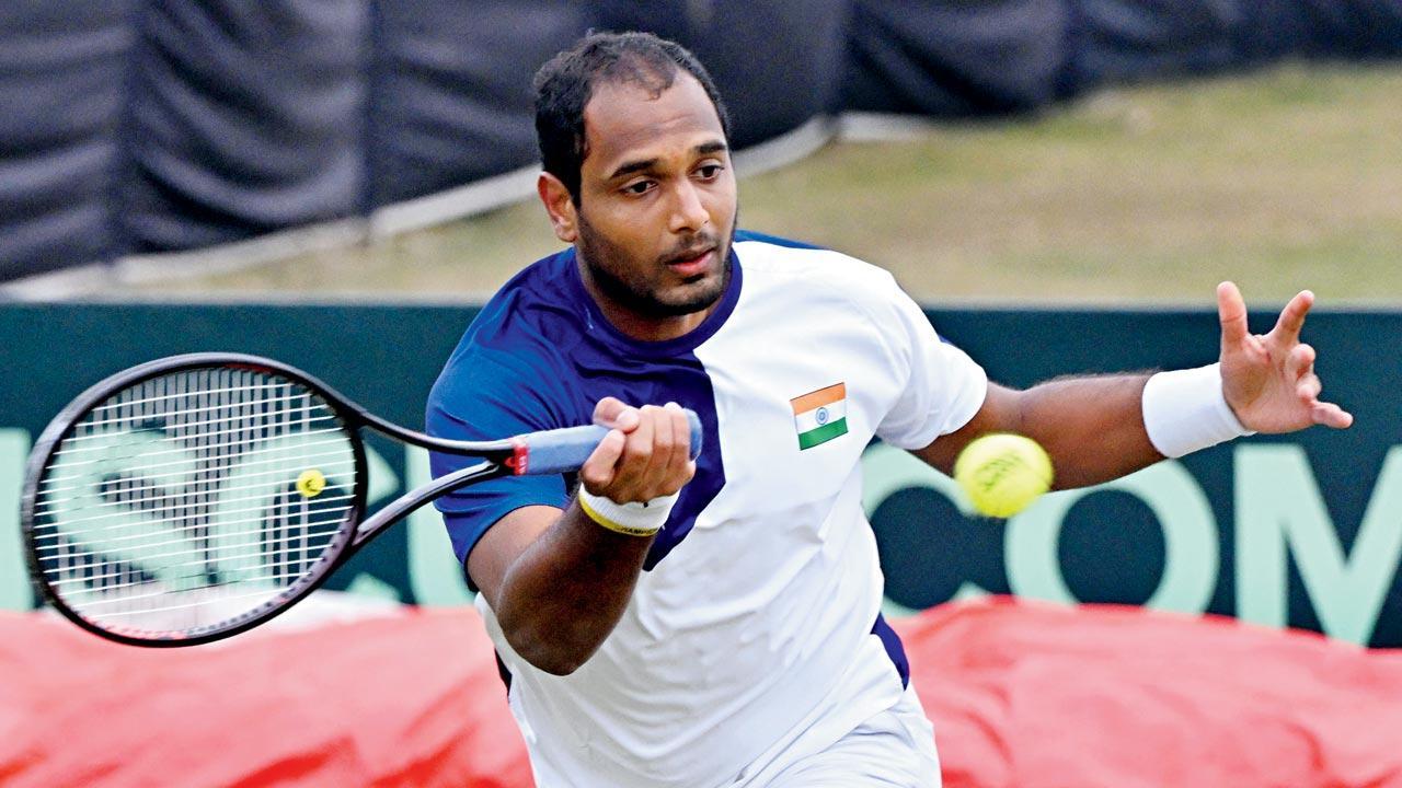 Overwhelmed India trail 0-2 as Sweden rule