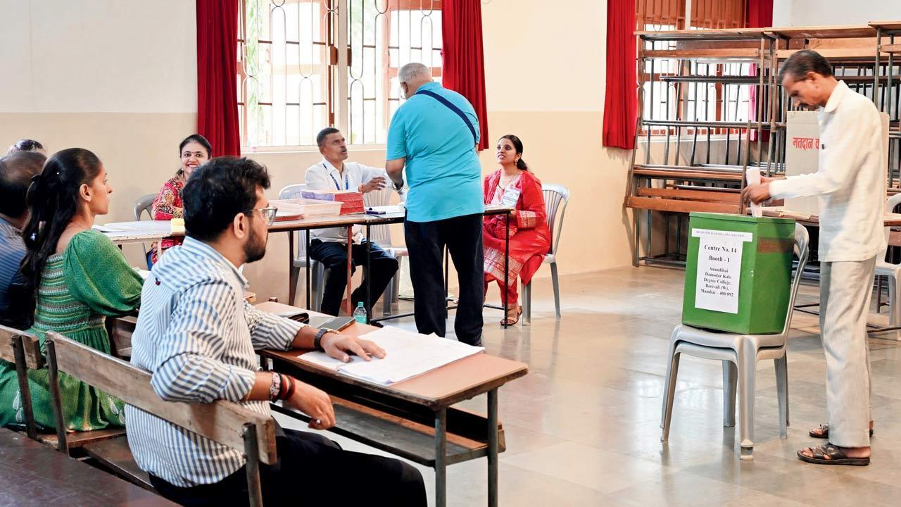 Mumbai University Senate polls see 55 per cent voter turnout
