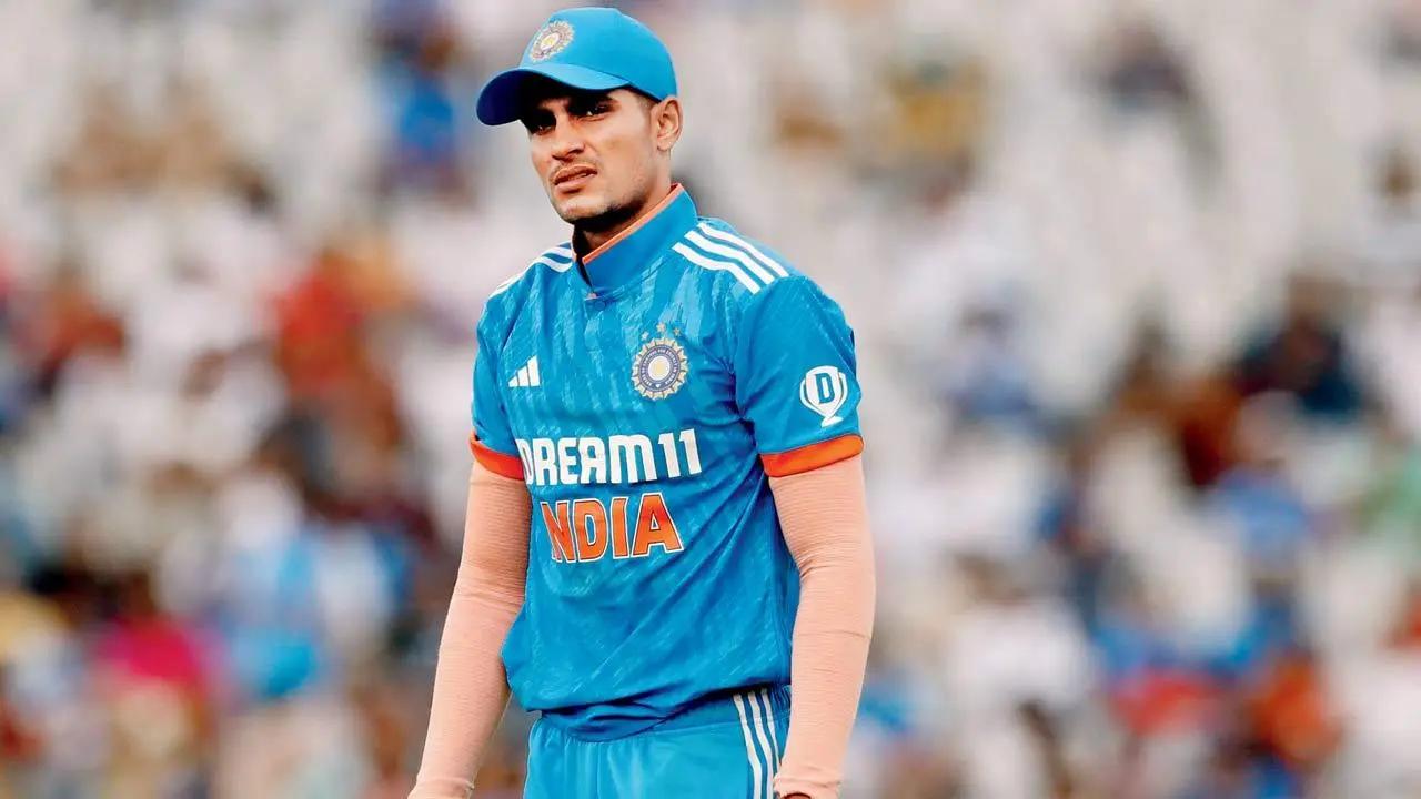 Apart from his knocks, Shubman Gill also holds the record for the fastest player to reach 2000 ODI runs. He achieved the milestone in just 38 innings during the match against New Zealand in Dharamshala