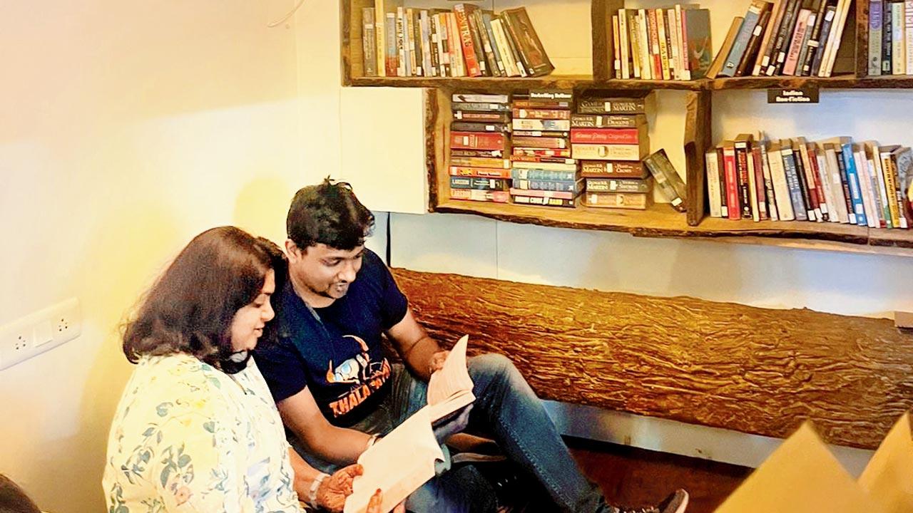 Readers at the library cafe