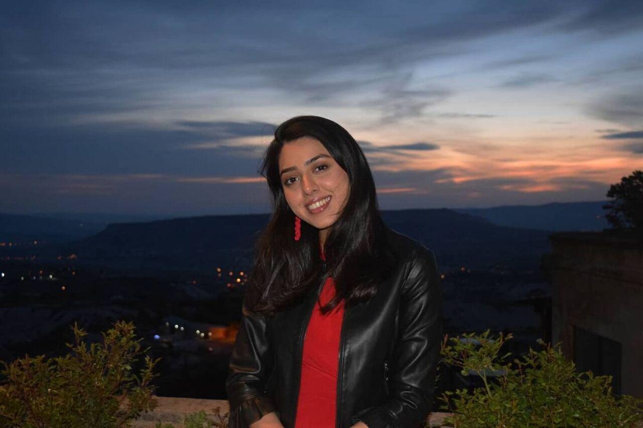 Jheel Mehta, who played the original Sonu Bhide from the show's inception in 2008, left the show in 2012. She stepped away from acting to focus on her education. She has shared that balancing her schoolwork with the show was becoming increasingly difficult