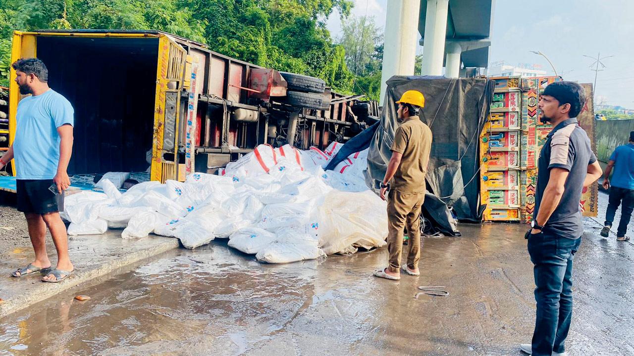 Three hydra machines and personnel from the disaster management, police and fire brigade helped clear the road