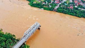 Vietnam storm: Death toll up to 59; bridge collapses