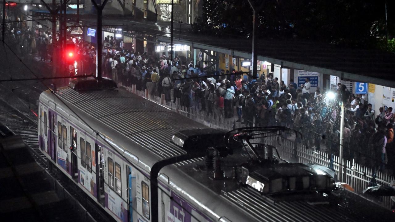 Mumbai local train, flight services hit as Mumbai rains continue to lash city