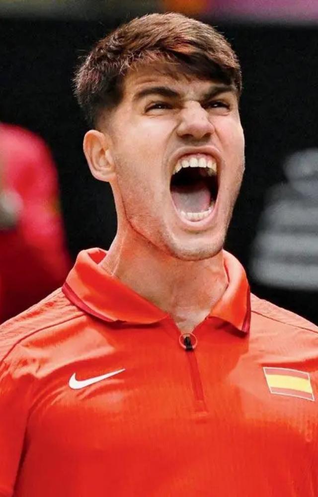 Carlos Alcaraz clinches Laver Cup